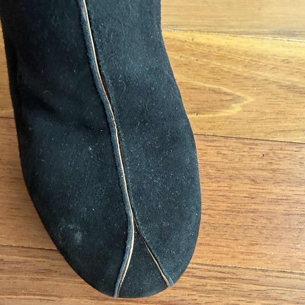Yves Saint Laurent Tribute Black Heeled Boots - Picture 4 of 8